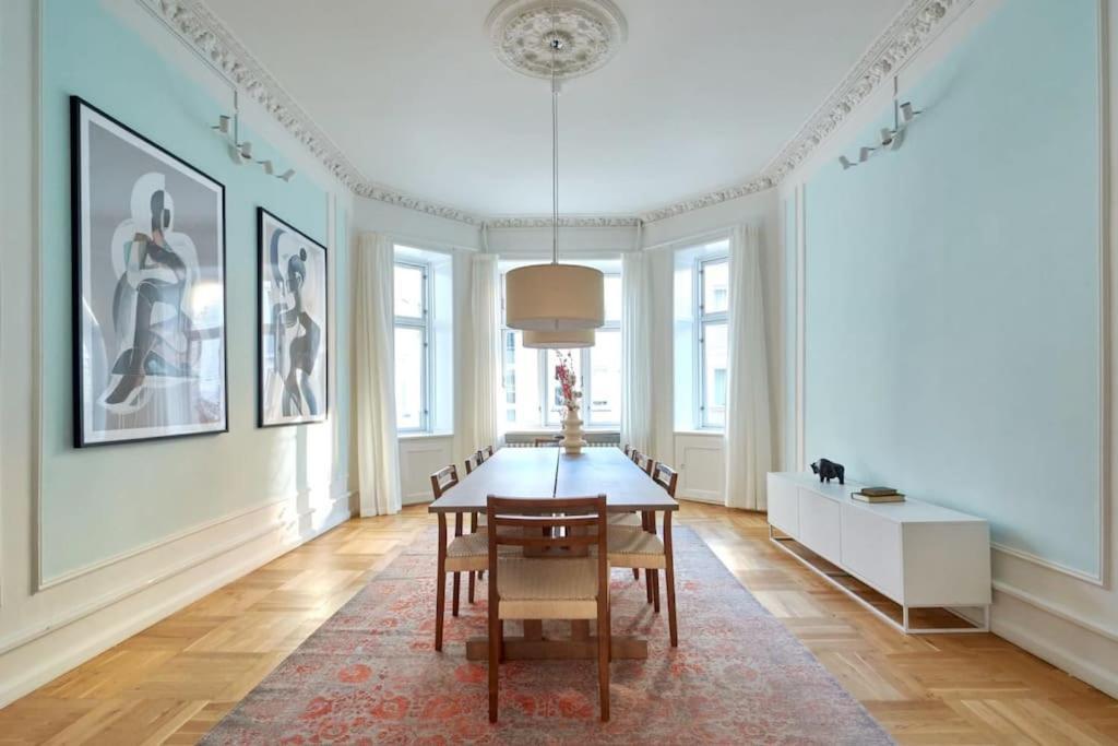 Moderen And Sleek 3Br With Bath By The Lakes And Metro Copenhague Extérieur photo